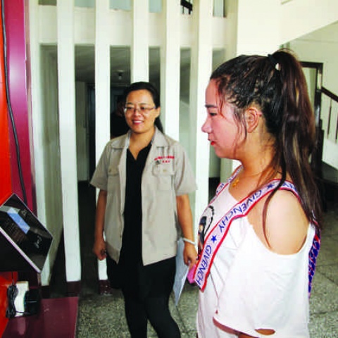 為加強公司機(jī)關(guān)基礎(chǔ)管理，公司機(jī)關(guān)自本月1日起實行考勤刷臉管理制度